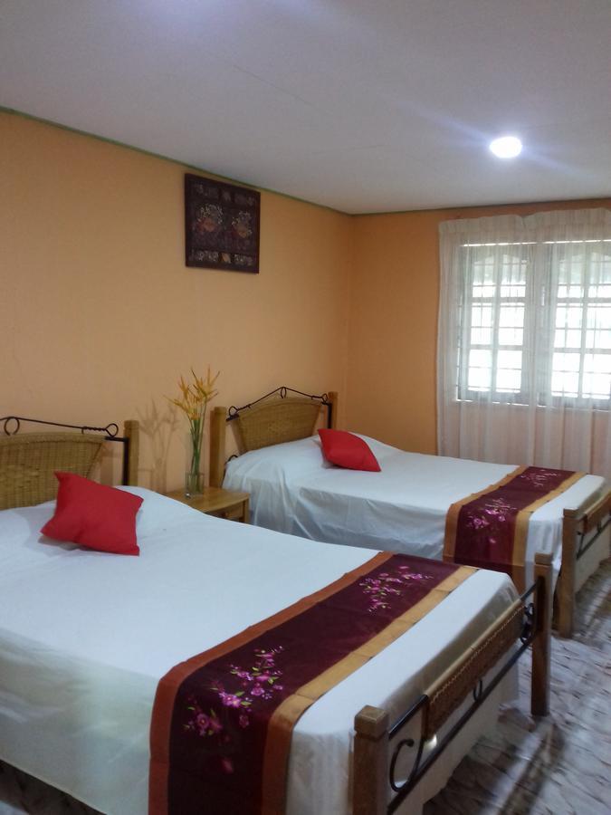Mai Chenang Guesthouse Pantai Cenang  Exteriör bild