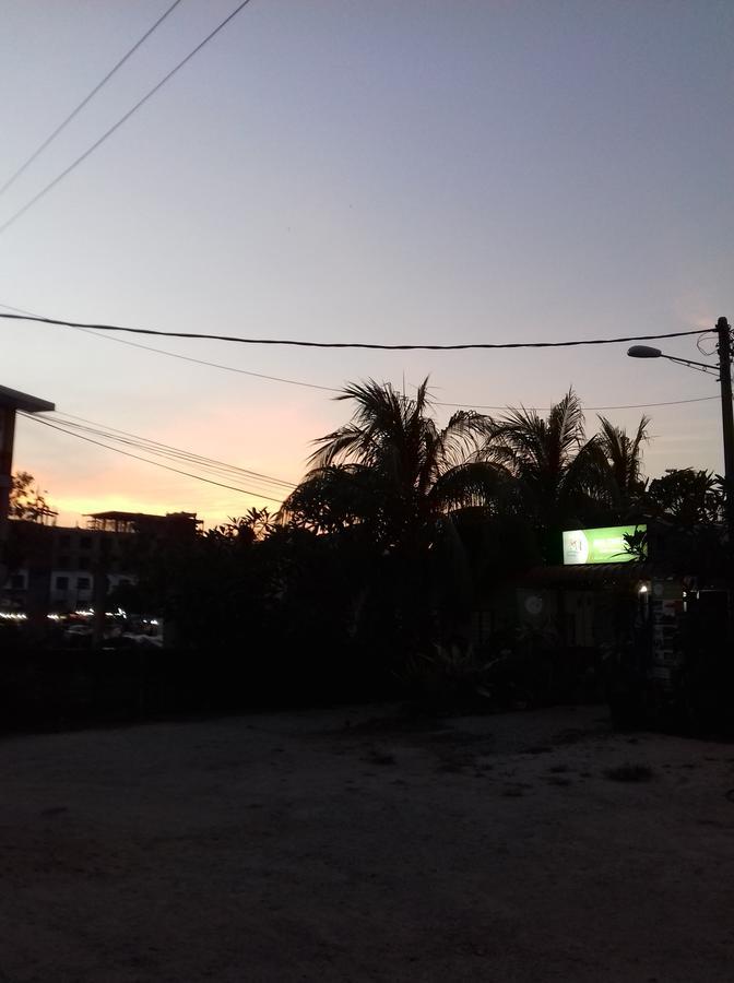 Mai Chenang Guesthouse Pantai Cenang  Exteriör bild